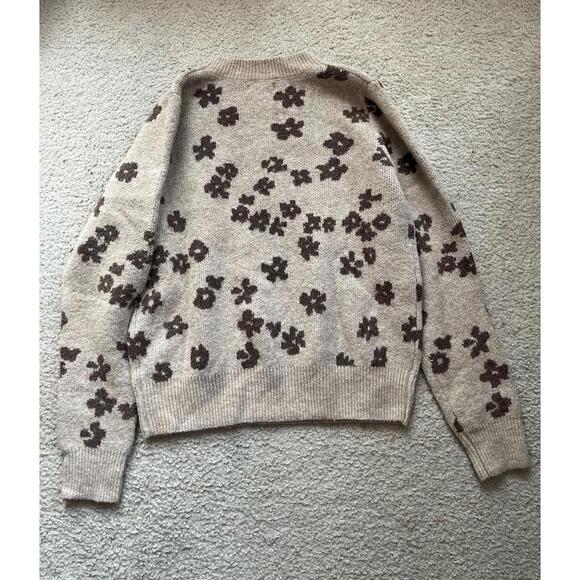 Sweater - Picture 2 of 3